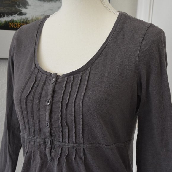 Eddie Bauer Gray Three-Quarter Sleeve Empire Waist Cotton Top XS - Picture 2 of 10